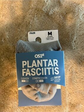 OS1st Unisex Plantar Fasciitis No-show Compression Socks  - Gray, Medium (NWOT)